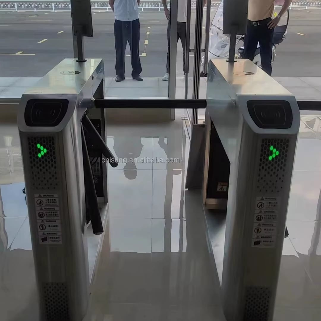 L-POWER VECTOR | Hydraulic Tripod Turnstile — photo 2